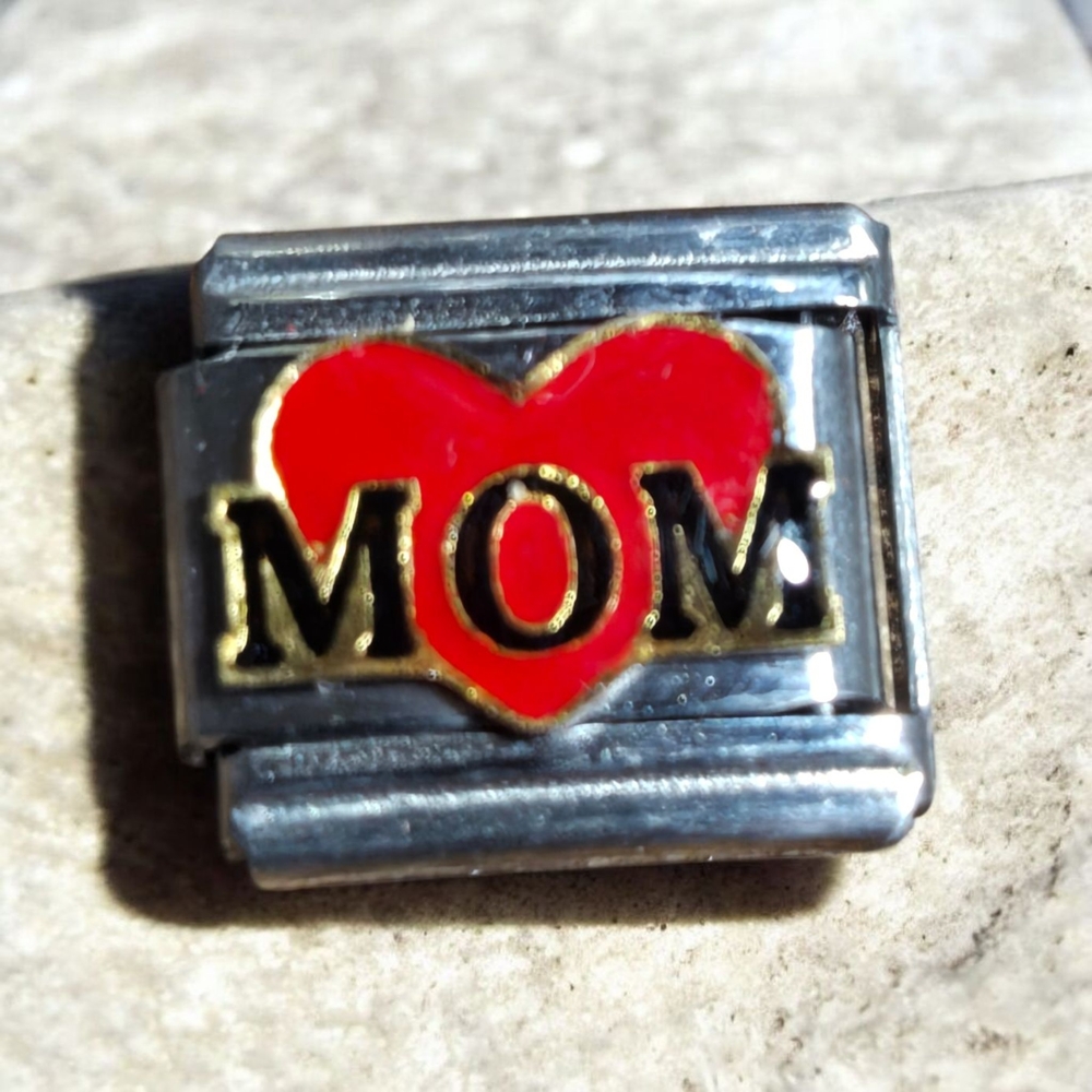 Heart 'MOM' Silver Bracelet Charm